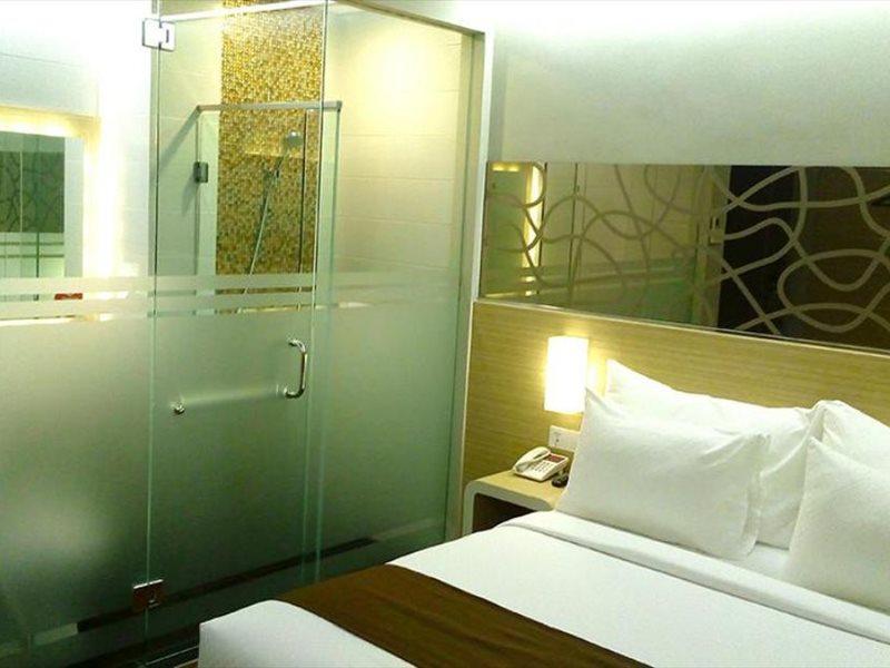 Grand Citihub Hotel @Kartini Бандар-Лампунг Экстерьер фото