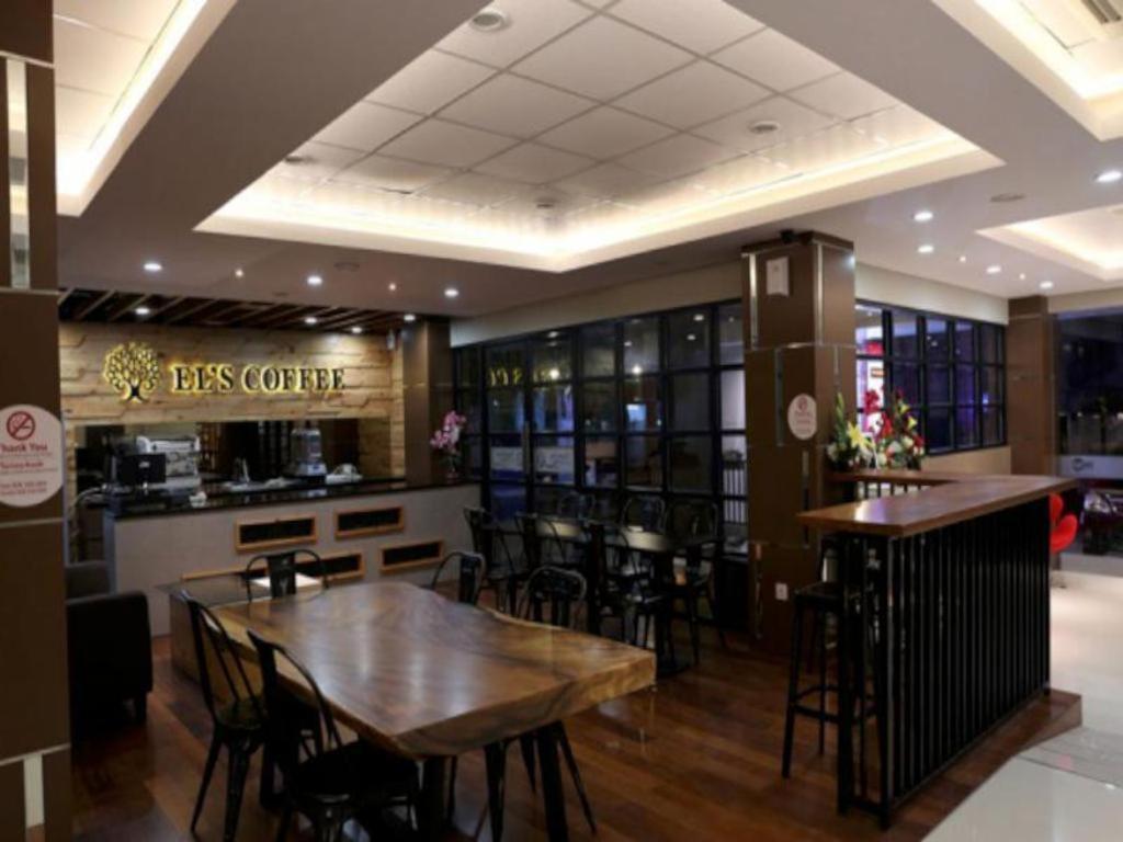 Grand Citihub Hotel @Kartini Бандар-Лампунг Экстерьер фото